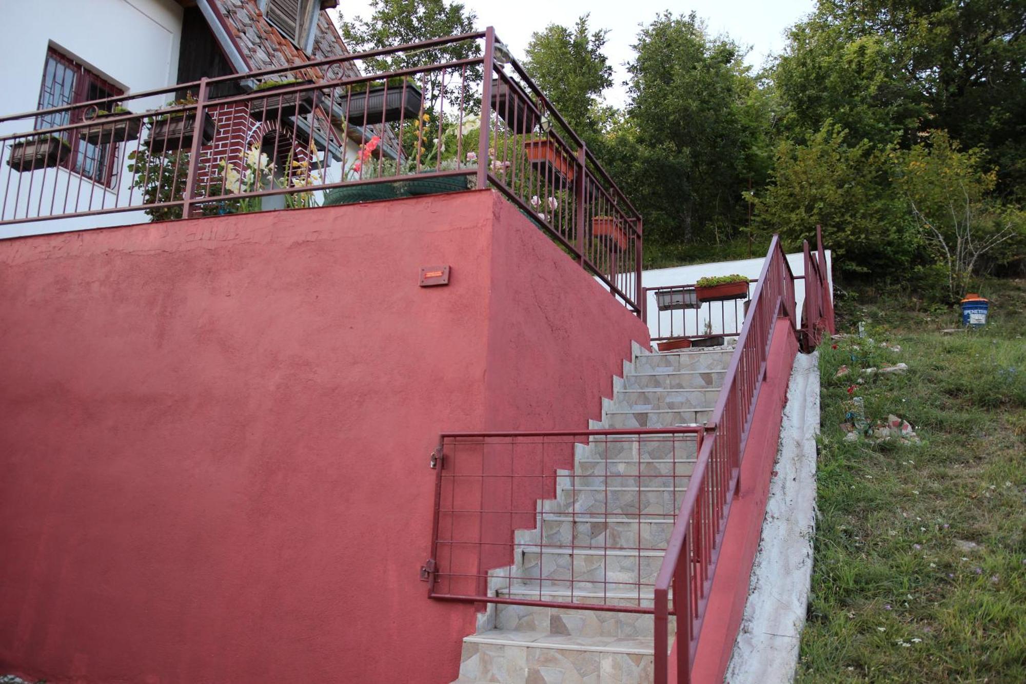 Villa Vikendica "Oaza Mira" Gacko Exterior foto